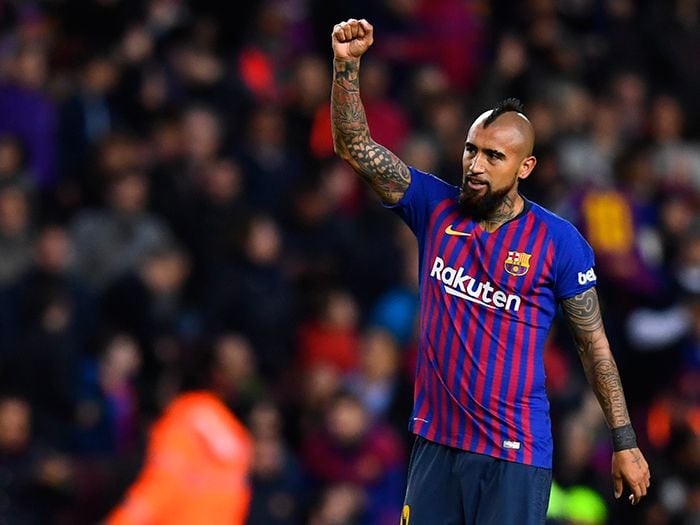 El "Capitán" Vidal asoma como titular ante el Manchester United