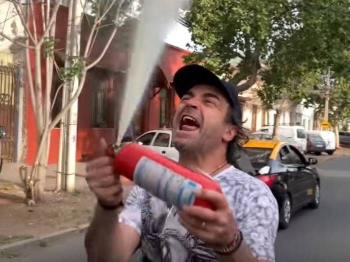 ¿Cómo se protesta en Chile? el comentado viral de Jorge Alis