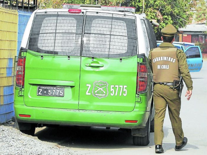 La media perso... se robó radiopatrulla y huyó esposado