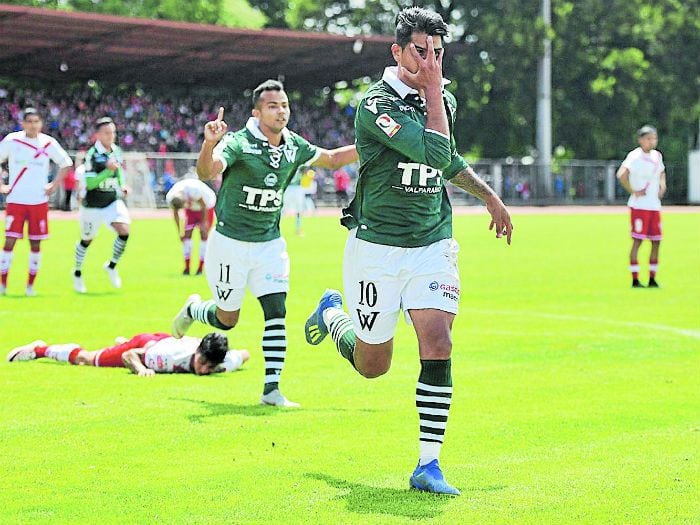 Wanderers se entusiasma