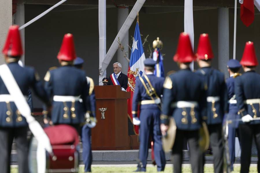 El llamado al diálogo de Sebastián Piñera en inédita "Parada" en la Escuela Militar