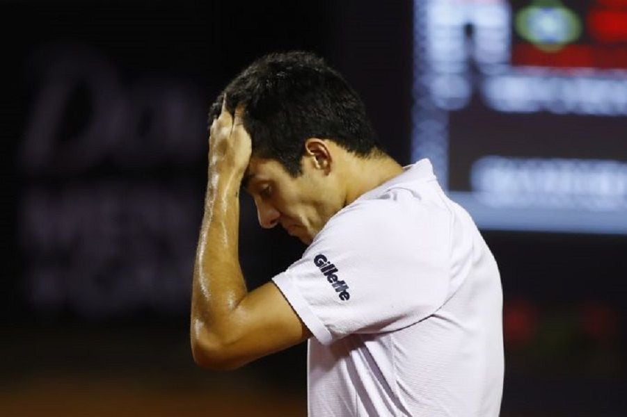 Christian Garín no pudo ante Kei Nishikori y quedó eliminado del Conde de Godó