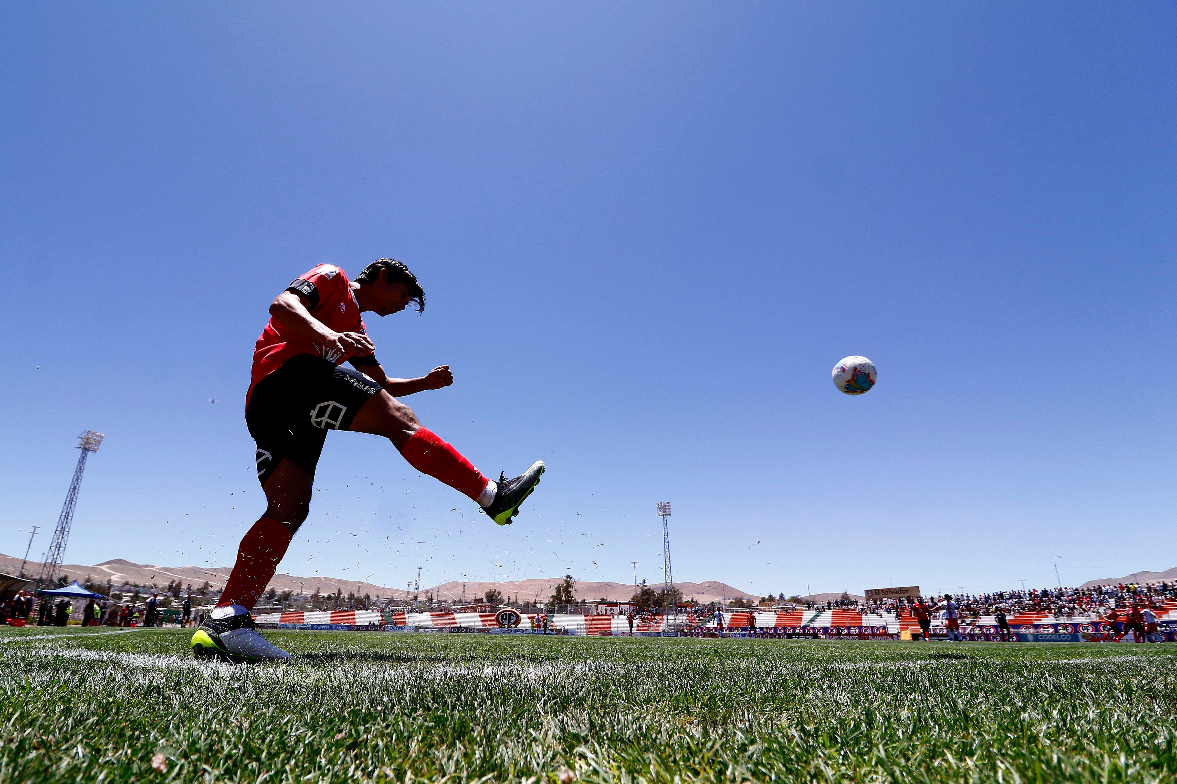 Cobresal vs Colo Colo