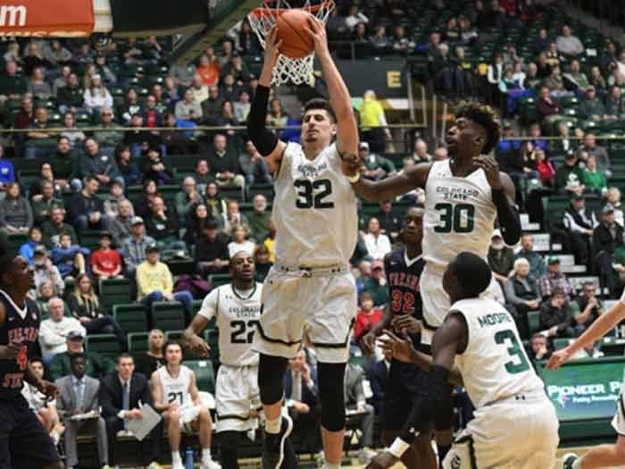 Nico Carvacho rompe récord y pinta para llegar a la NBA