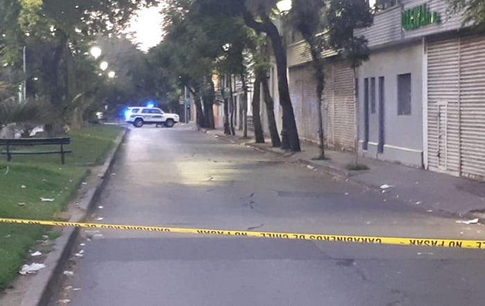 Hombre fue baleado tras resistirse a un asalto en pleno Santiago Centro