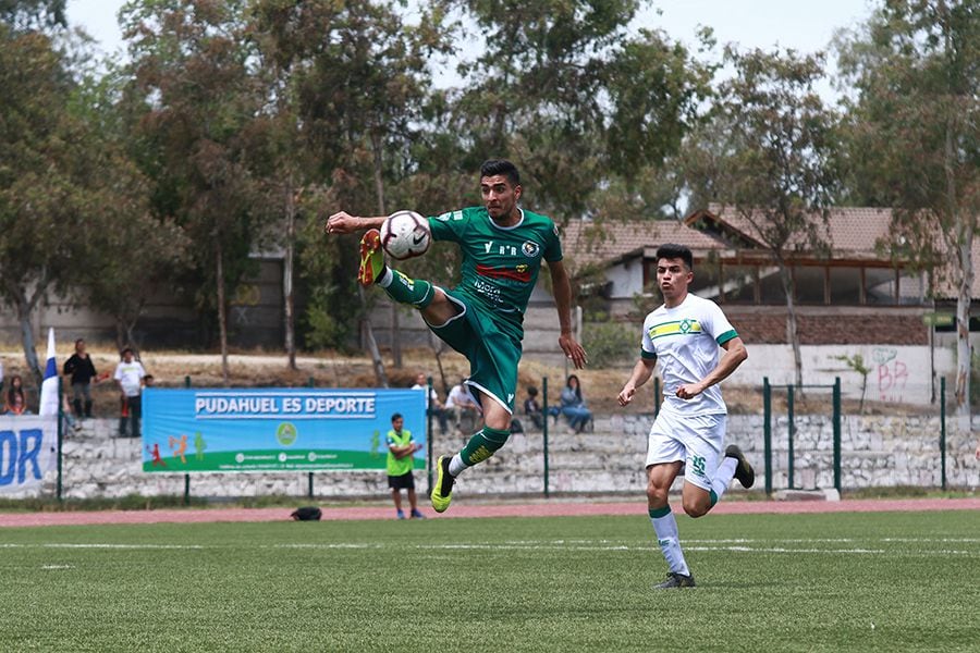 RODELINDO ROMAN VS JUVENTUD SALVADOR

