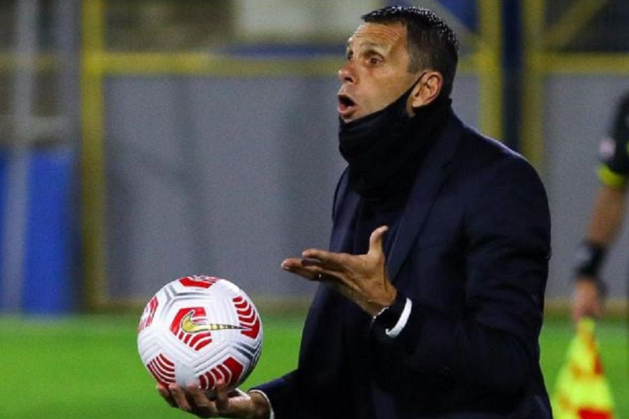 Gustavo Poyet tras triunfo de Católica: "Hubiese sido injusto que hoy me llevara mi primer empate"