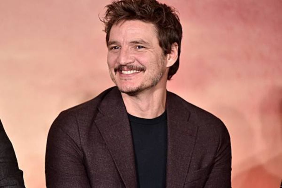 Chileno Pedro Pascal es nombrado artista del año por prestigiosa revista internacional