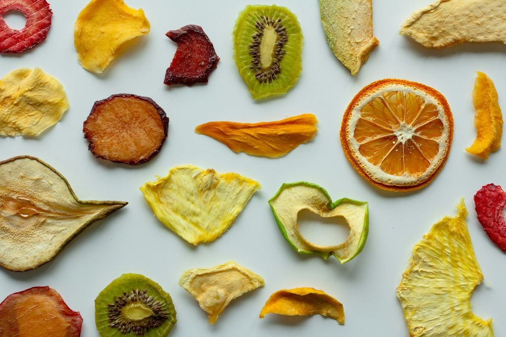 ¿Comer fruta deshidratada es lo mismo que comer fruta fresca?