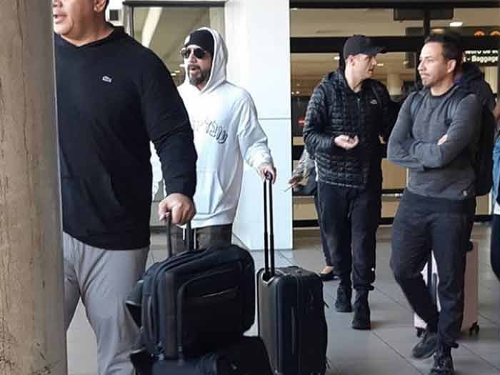 Comenzó la locura: Backstreet Boys llegó a Chile