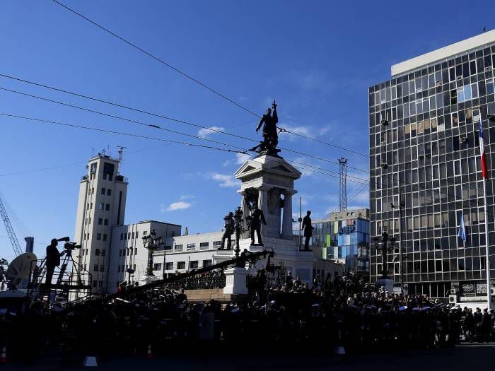 Armada condenó "cobarde ataque" a Monumento a los Héroes de Iquique