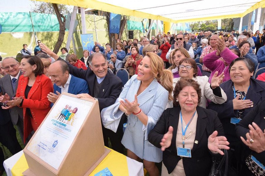 Cathy Barriga presenta su proyecto estrella: el primer spa municipal