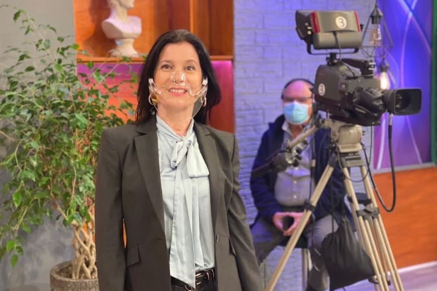 "Comienza una nueva etapa": Mirna Schindler confirma su salida de La Red y se integrará a Canal 13