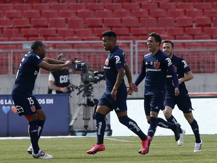 Uno a uno de la "U": Espinoza marcó la remontada en el superclásico