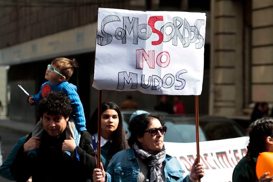 Marcha por dia internacional de las personas sordas