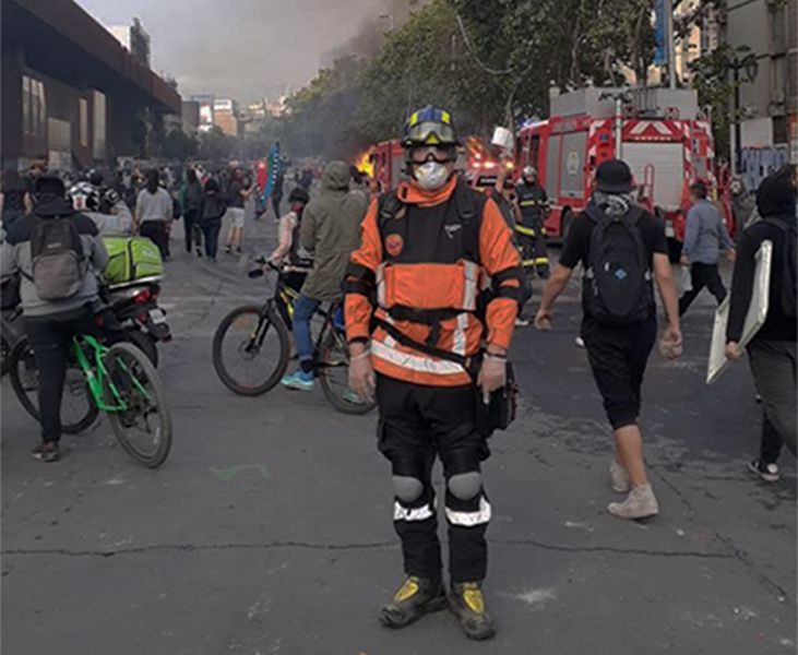 El Bombero Flaco: "Es fuerte estar buscando cadáveres"