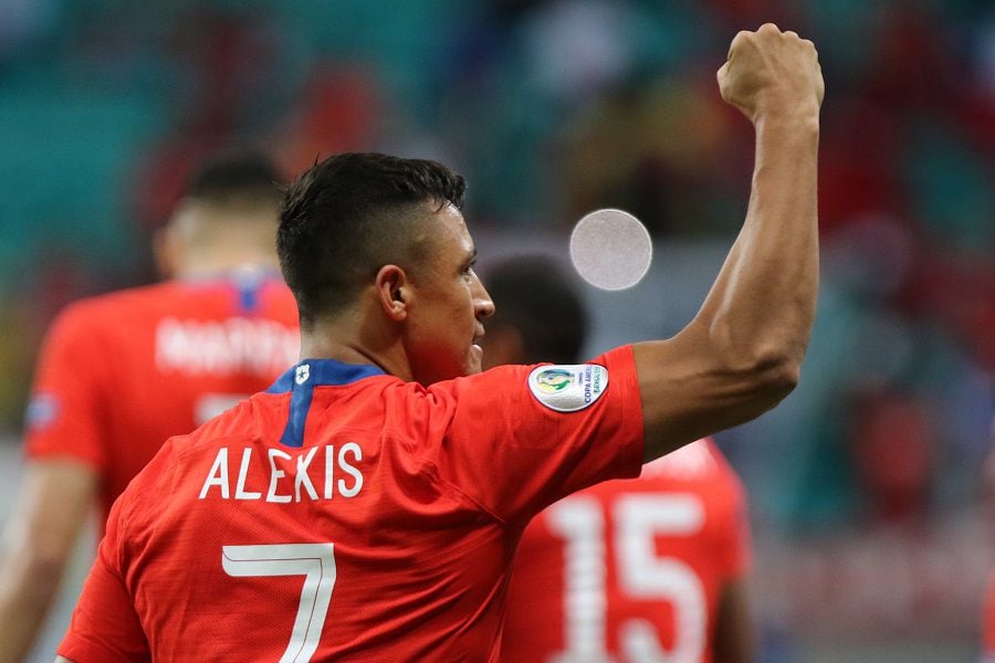 Alexis Sánchez:  "Sentí dolor en el tobillo, pero por la selección doy todo"