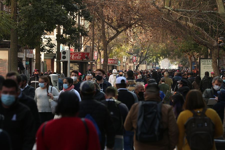 Enrique Paris: "No queremos una segunda ola tan grande como la de Europa"