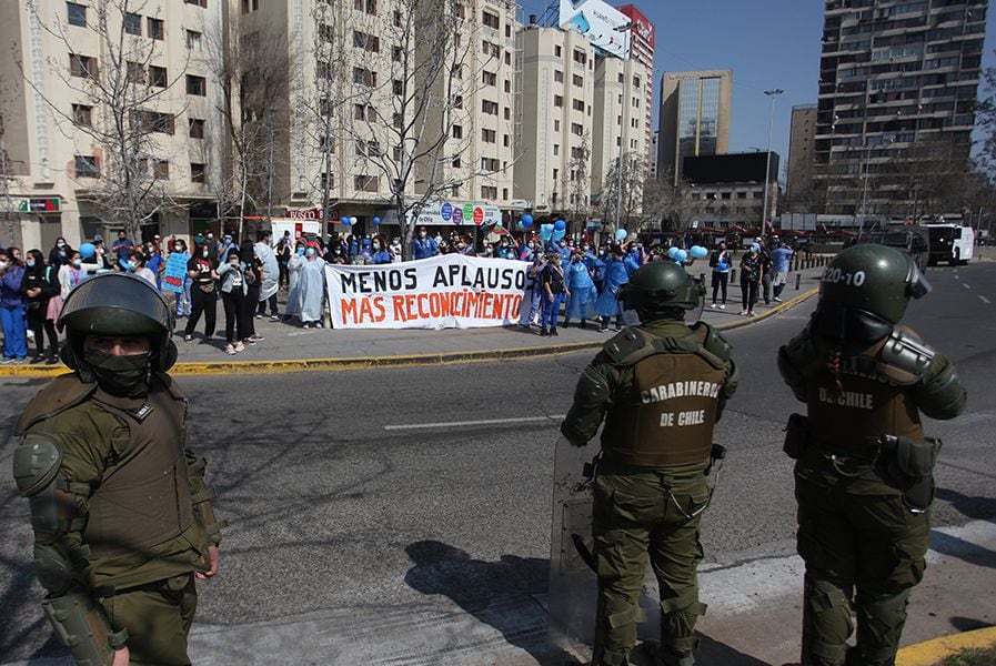 Manifestacion de TENS en Plaza Italia.