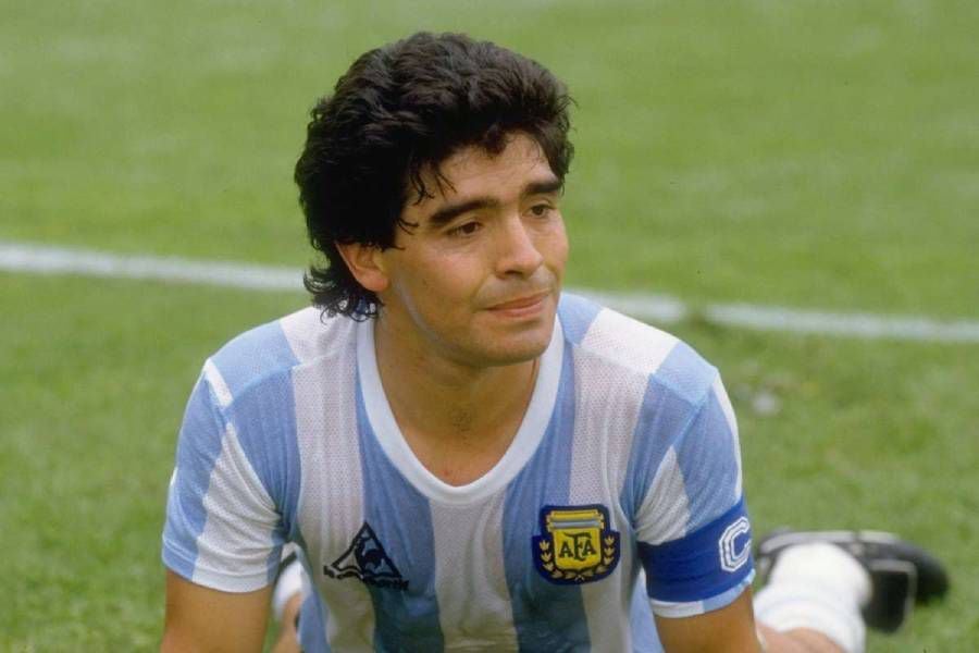 Alarma en Argentina: Diego Maradona sufrió paro cardíaco en su casa