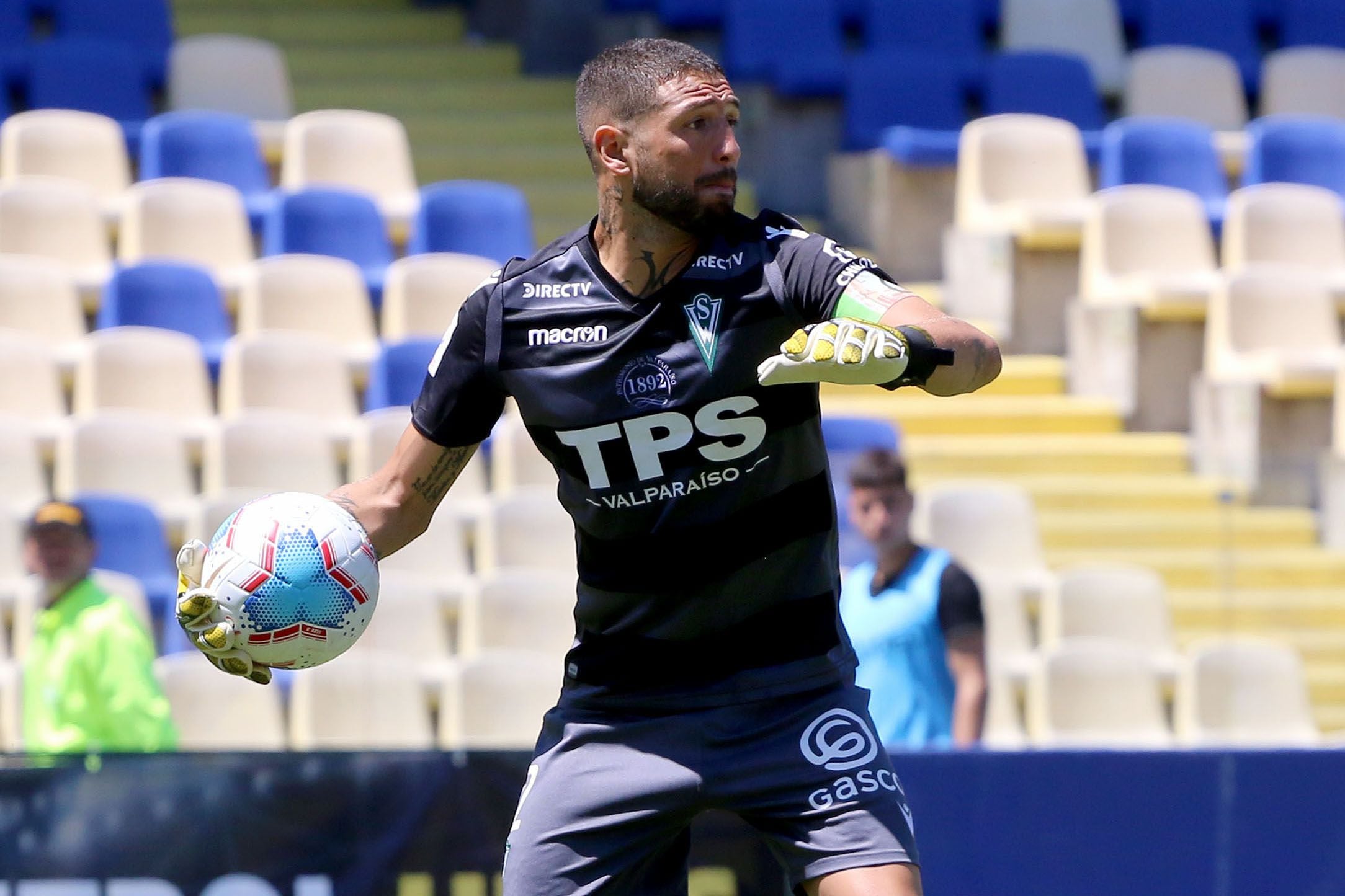 ¿Cae el primero? Mauricio Viana tendría todo listo para ser el nuevo arquero de Colo Colo