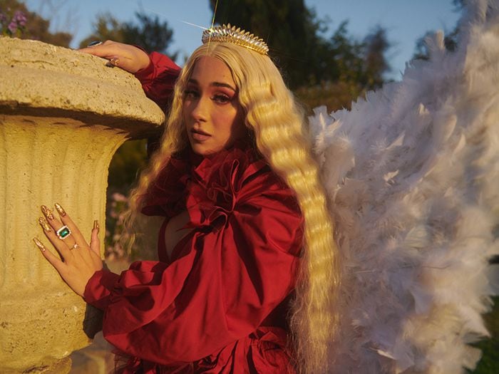 Princesa Alba se transforma en Cupido para su nuevo videoclip