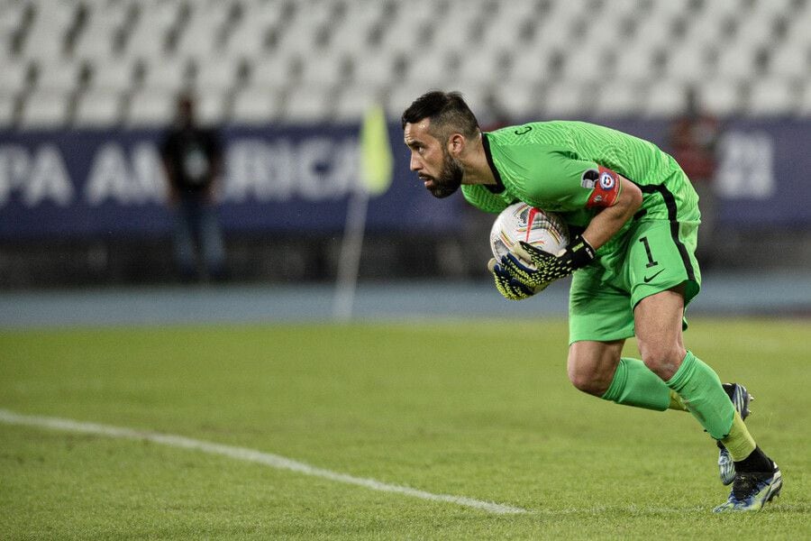 Claudio Bravo: "Vamos a pensar en el siguiente desafío"