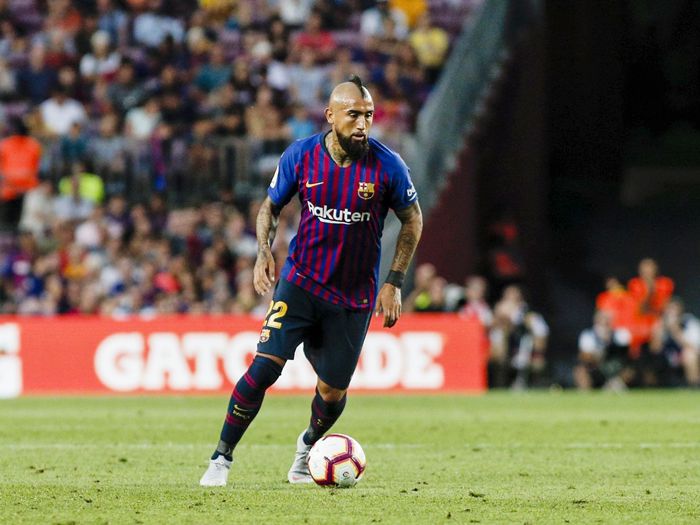 La respuesta del Barcelona al pedido de Vidal de jugar más minutos