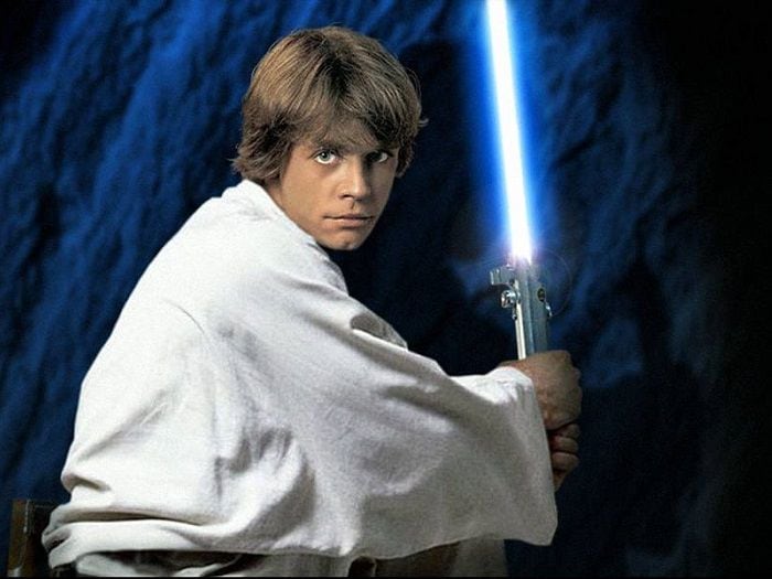 La fuerza está con Chile: Luke Skywalker envió potente mensaje