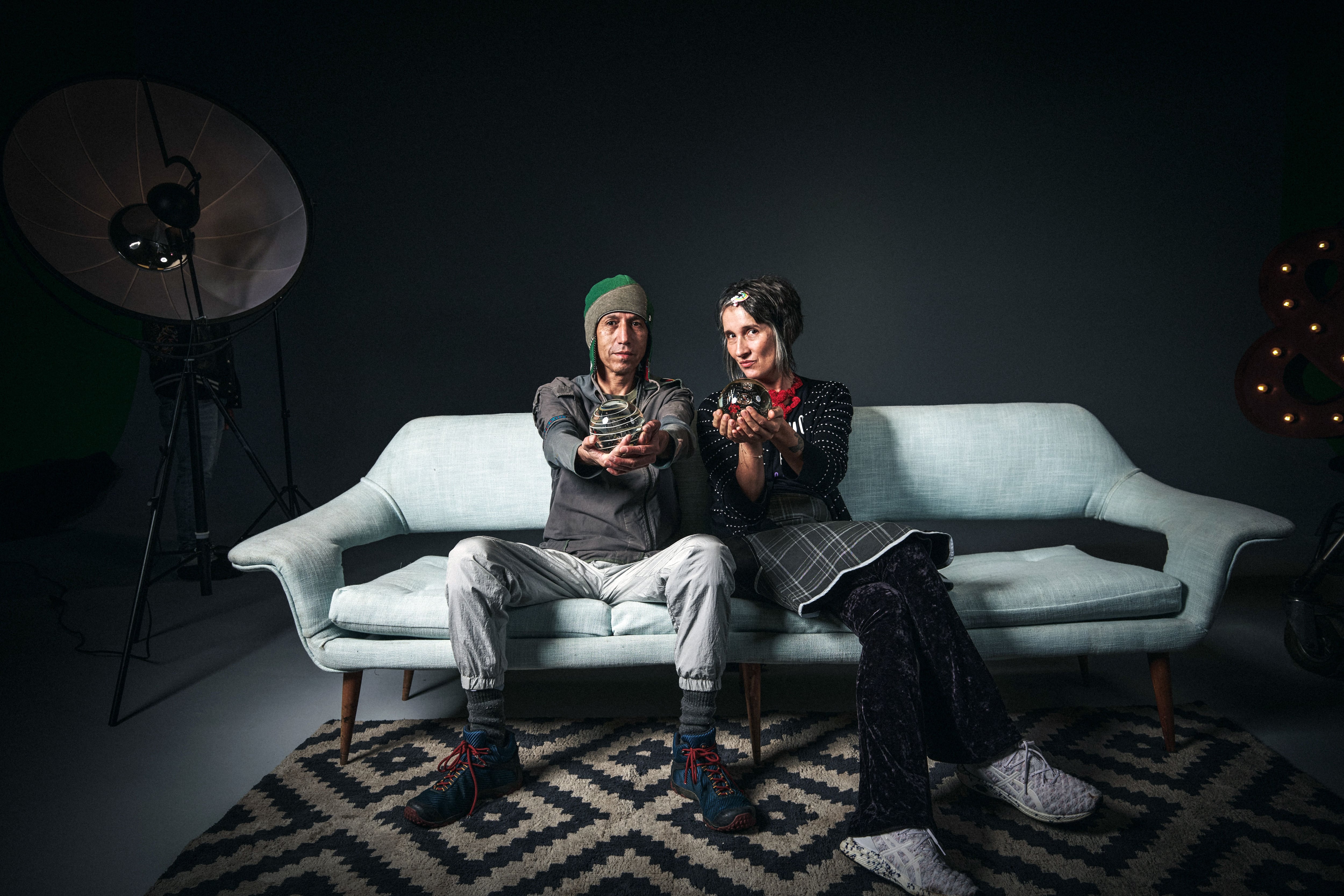 Héctor Buitrago y Andrea Echeverri de Aterciopelados para Bios, de National Geographic. Fotografía gentileza de Star +.