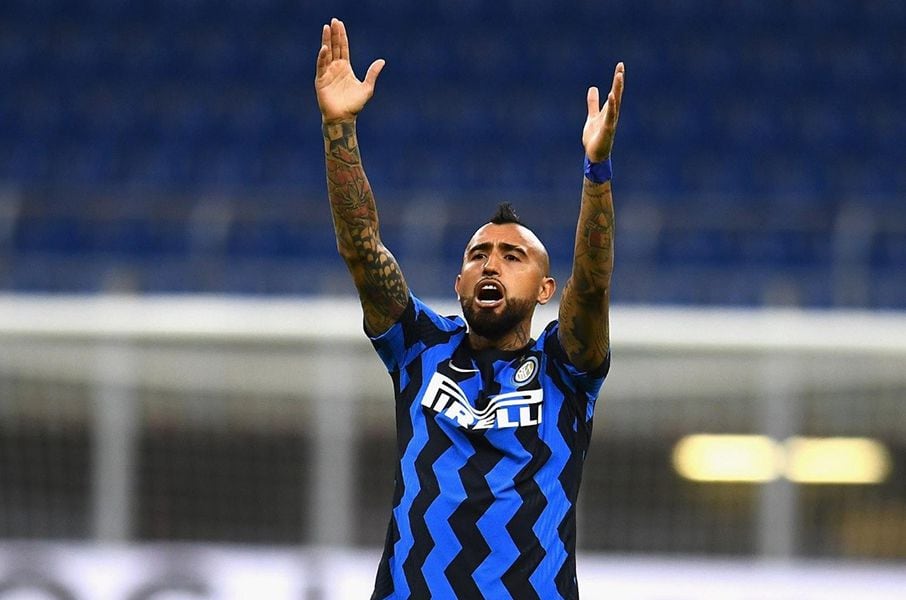 Arturo Vidal será operado por problemas en su rodilla izquierda