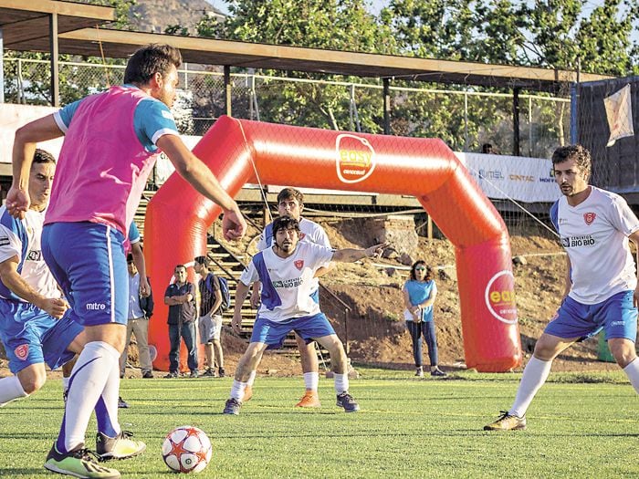 La Copa Easy 2018 se llenó de goles y entró en tierra derecha