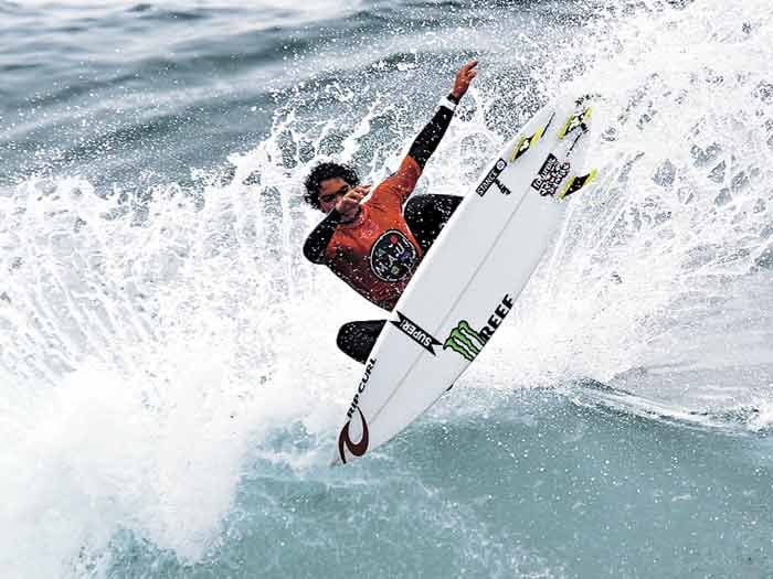 Guillermo Satt se ilusiona con dominar las olas peruanas en el surf