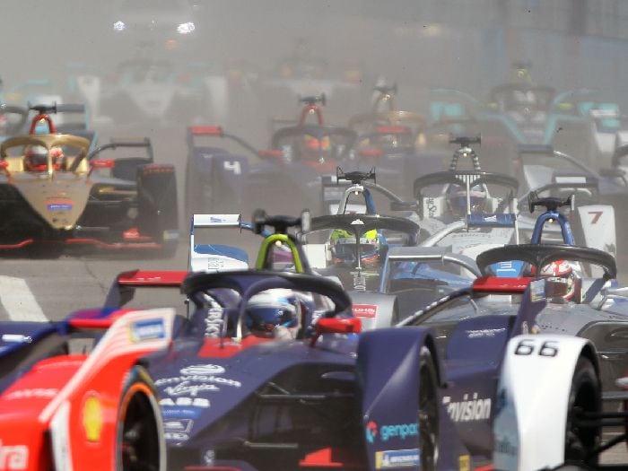 Sam Bird se llevó la victoria del Santiago E-Prix