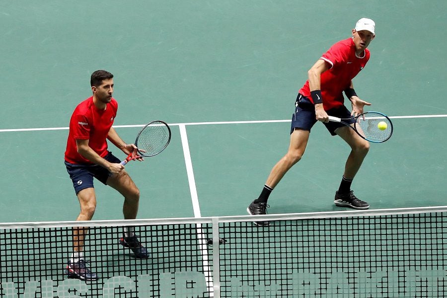 Hans Podlipnik y Nicolás Jarry (CHI) vs Leonardo Mayer y Máximo González (ARG)