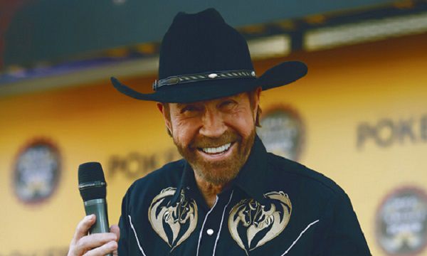 [Video] Chuck Norris está en Chile