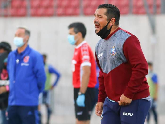 Héctor Tapia dejó de ser el entrenador de Deportes Antofagasta