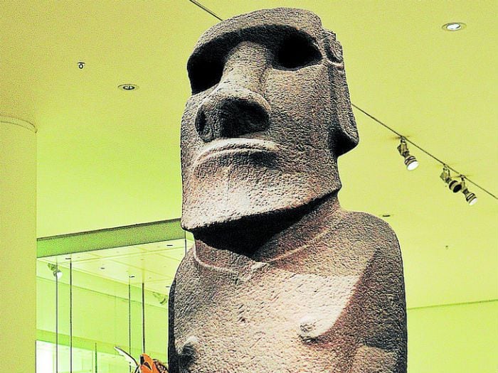 Comisión isleña viaja firme a recuperar moai en Inglaterra