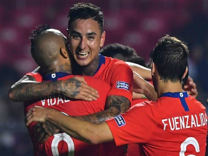 Pulgar viene a Chile y jugará por la Roja