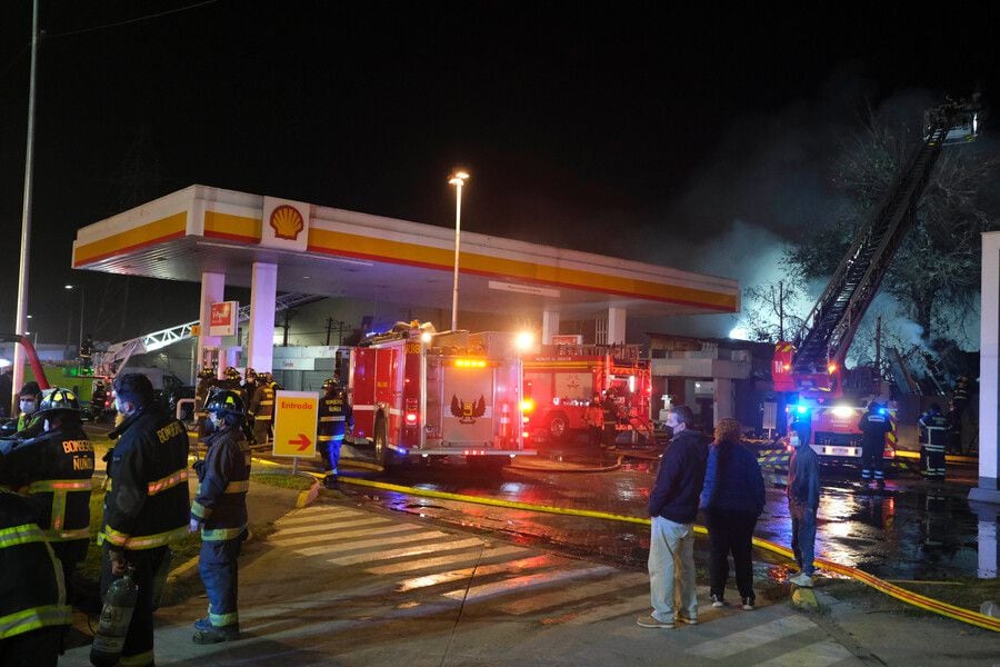 Incendio en Puente Alto deja 4 lesionados y 26 personas damnificadas