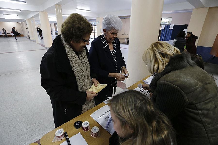 Las cinco medidas que facilitarán hoy el voto de nuestros adultos mayores