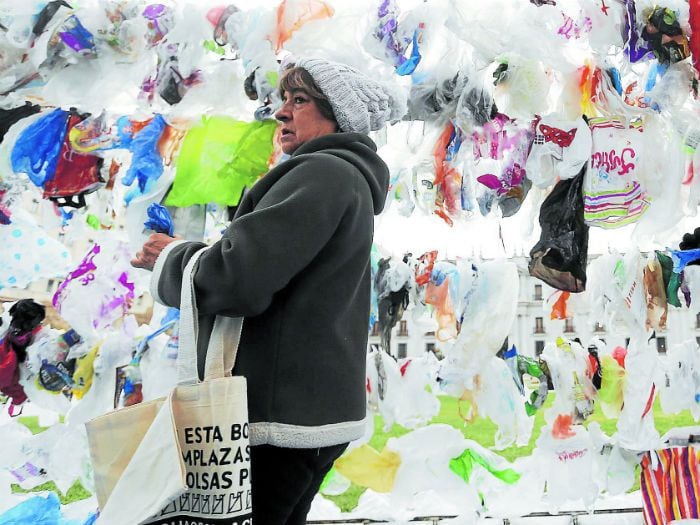 Se acabó la fiesta: hoy se promulga Ley de Bolsas Plásticas