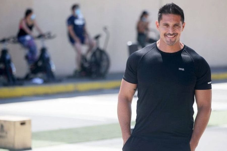 "No tenía ni un peso": Pato Laguna abrió gimnasio al aire libre en plena pandemia