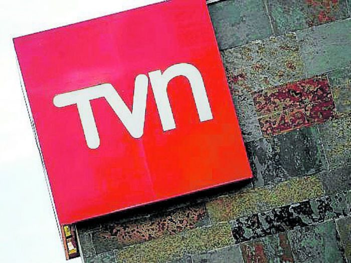 El millonario bono que exigen los trabajadores de TVN para no irse a huelga