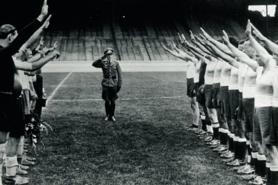 El fútbol se para por primera vez desde las Guerras Mundiales