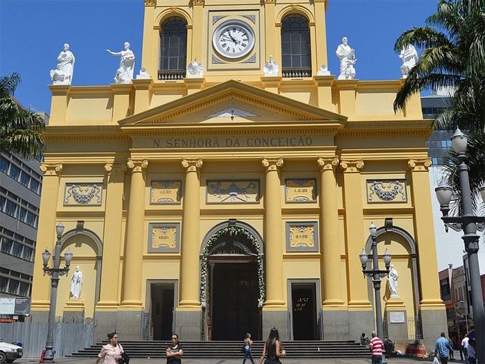 Mató a cuatro fieles en una catedral en Brasil y se suicidó frente al altar