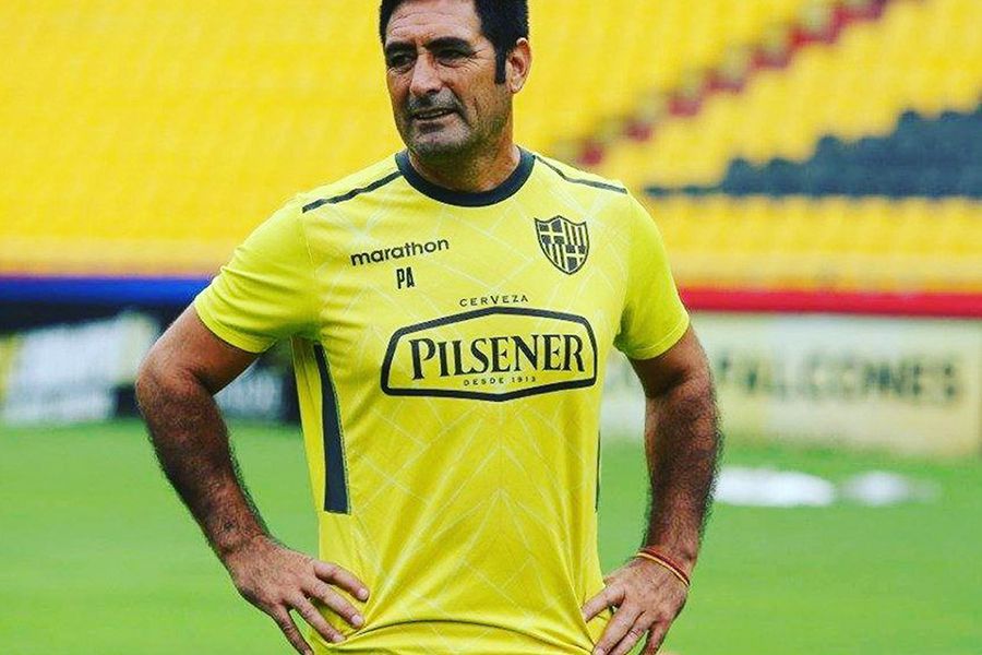 Nelson Tapia quiere hacer "la gran Pellegrini" en Ecuador