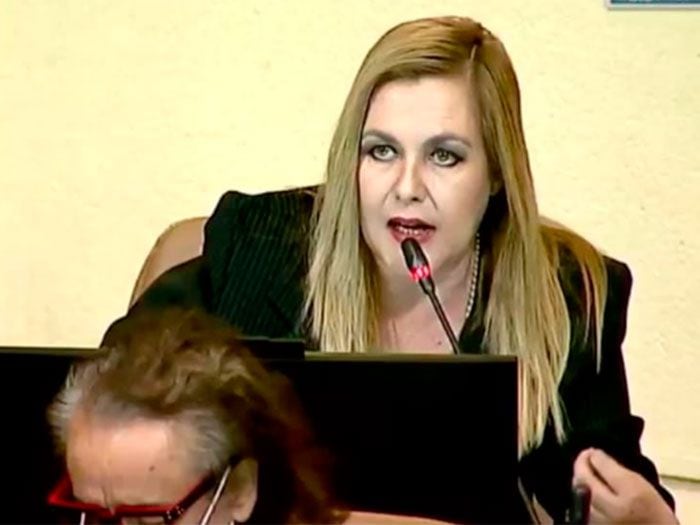 Pamela Jiles analiza candidatura presidencial: "Yo le gano a todos"