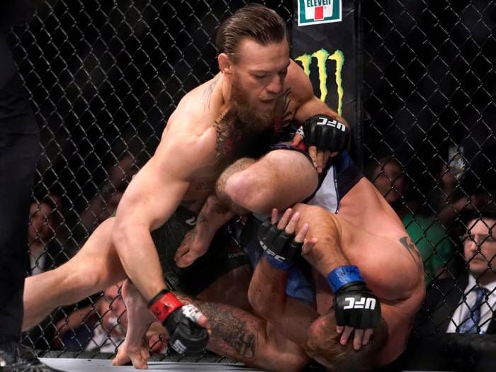 McGregor destrozó a rival en 40 segundos: la pelea que da la vuelta al mundo