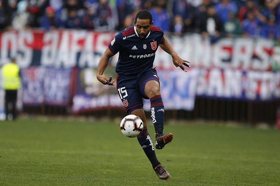 Copa América le pasó la cuenta a Jean Beausejour